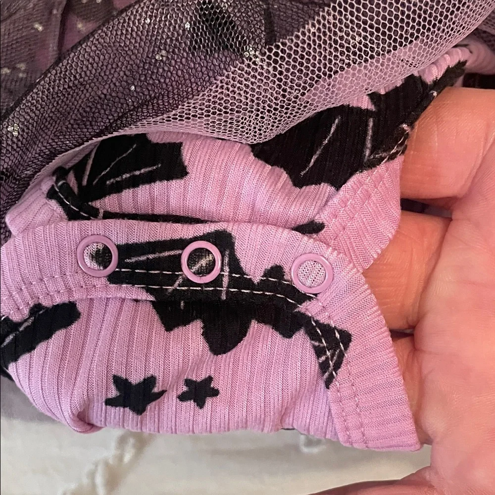 Charming Bat Print Kids Halloween outfit nwt 6-9 months